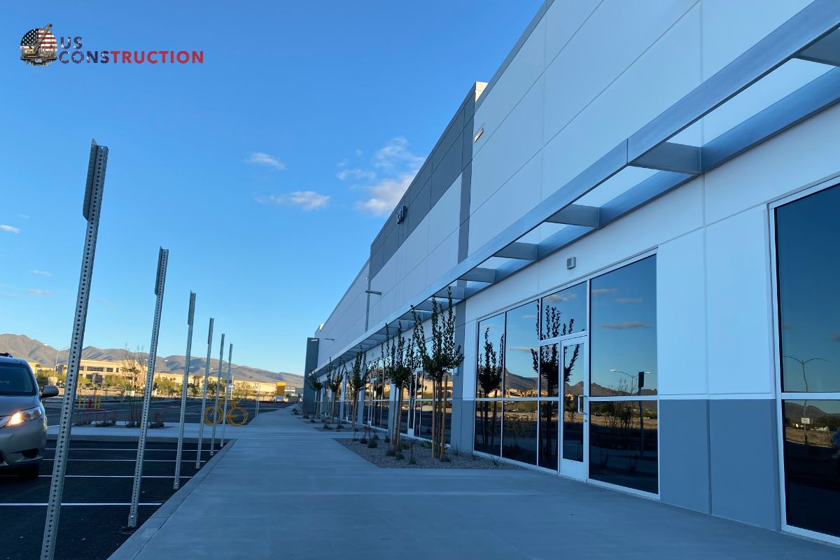 Shopping Centers Contractors in HOUSTON, TEXAS